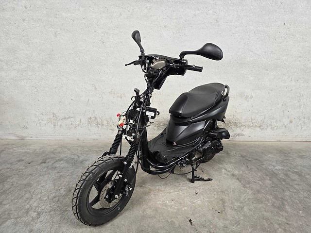 Gts - bromscooter - sirocco - 4t 45km uitvoering frt07h - afbeelding 9 van  10
