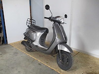 Gts - bromscooter - toscana pure - scooter - afbeelding 5 van  9