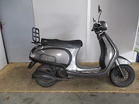 Gts - bromscooter - toscana pure - scooter - afbeelding 6 van  9