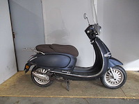 Gts - snorscooter - bellavista 50 - scooter - afbeelding 8 van  11