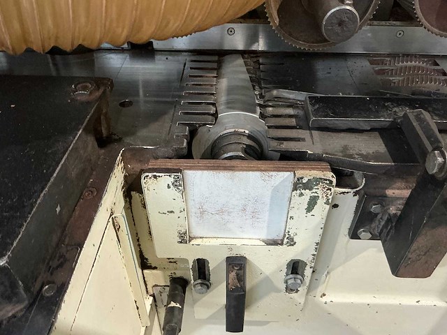 Gubisch - 1996 - ga 170 - vierzijdige profileer- en schaafmachine - afbeelding 4 van  21