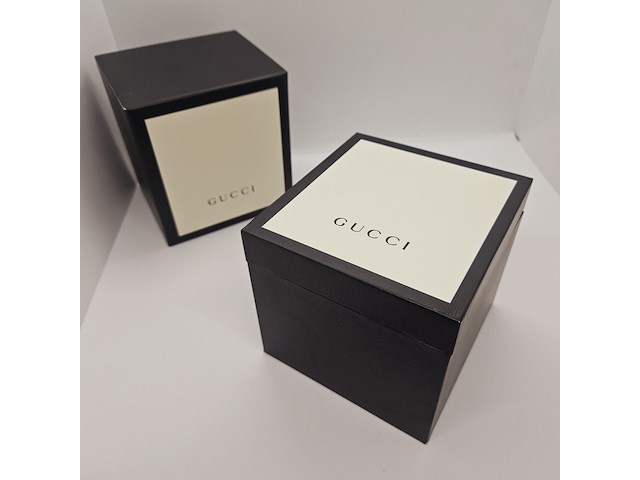 Gucci 6300l dameshorloge met goudkeurmerk - afbeelding 8 van  9