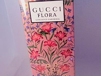 Gucci flora 'gorgeous gardenia' 150ml refill eau de parfum - afbeelding 3 van  4