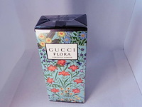 Gucci flora 'gorgeous jasmine' 50ml eau de parfum - afbeelding 3 van  4