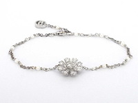 Gucci flora witgouden armband met diamanten en parels