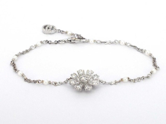 Gucci "flora" witgouden armband met diamanten en parels - afbeelding 1 van  10