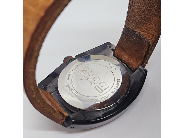 Gucci sync 137.1 herenhorloge - afbeelding 7 van  9