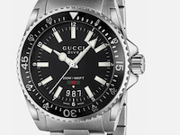 Gucci ya136301a dive horloge, gucci, ya136301a dive horloge, grijs / chroom - afbeelding 1 van  2