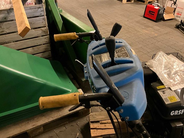 Güde sneeuwfrees - afbeelding 2 van  11