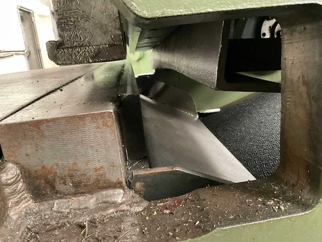 Guillotineschaar met bandtransporteur - afbeelding 2 van  26