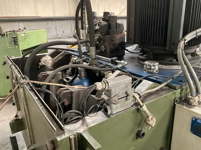 Guillotineschaar met bandtransporteur - afbeelding 4 van  26