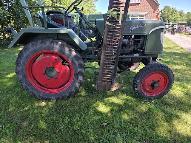 Guldner azk8k oldtimer tractor met maaibalk - afbeelding 12 van  16