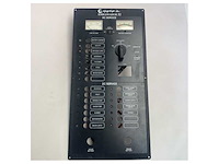 Gulf craft ambassador 32 ac | dc switch panel - afbeelding 2 van  3