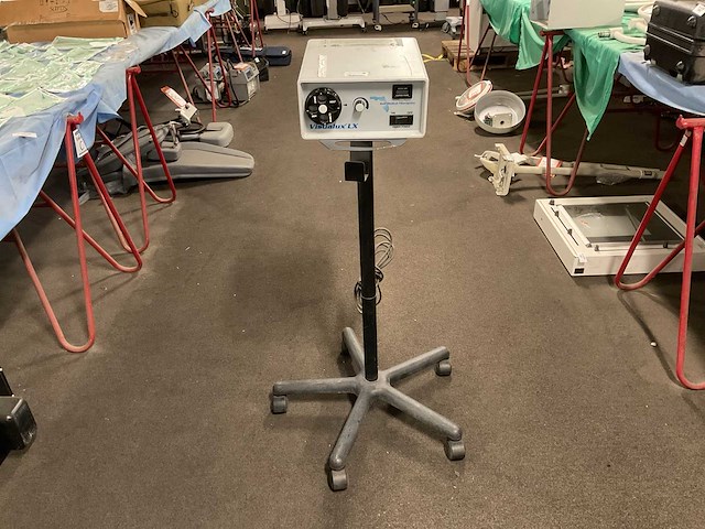Gulf medical visualux lx xenon lichtbron - afbeelding 1 van  5