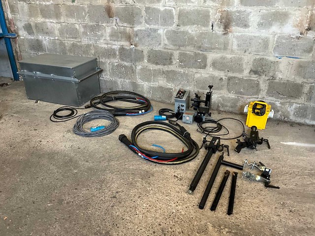 Gullco moggy 03-200 mobiele laskar met dubbele toorts - afbeelding 1 van  12