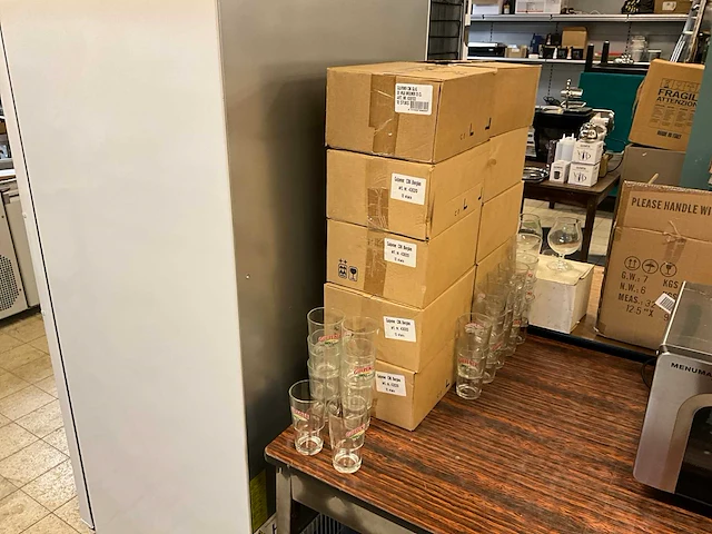 Gulpener bierglazen (140x) - afbeelding 1 van  4