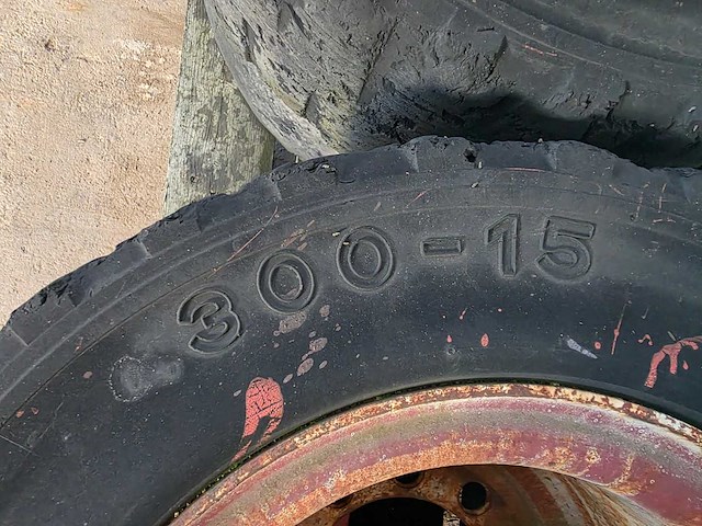 Gumasol - banden 300-15 - afbeelding 7 van  8