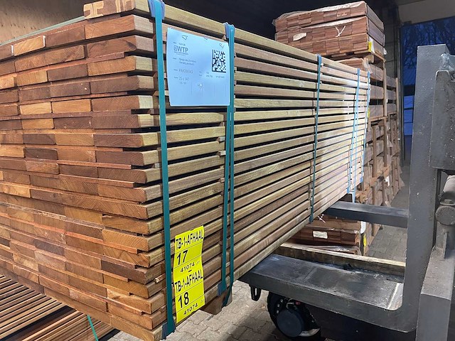 Guyana ipé - plank geschaafd - 1850x140x25mm (68x) - afbeelding 2 van  3