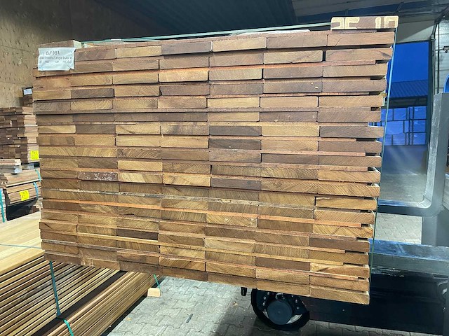 Guyana ipé - plank geschaafd - 1850x140x25mm (68x) - afbeelding 3 van  3