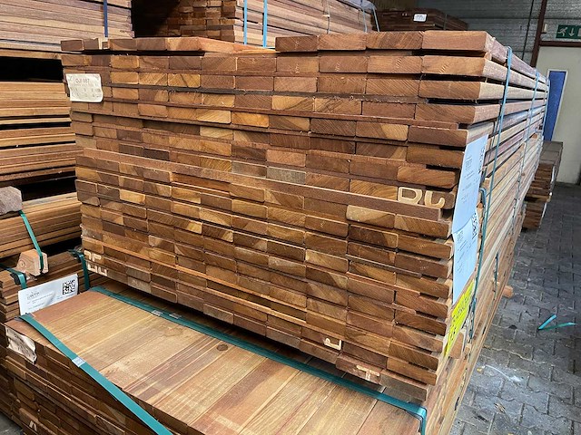 Guyana ipé - plank geschaafd - 2450x90x25mm (108x) - afbeelding 3 van  3