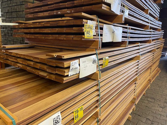 Guyana ipé country grade planken geschaafd 4000x90x18mm (76x) - afbeelding 4 van  4