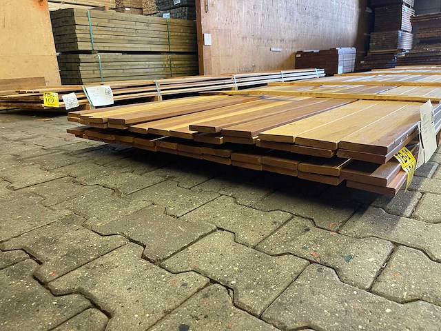 Guyana ipé country grade planken geschaafd 5500x90x18mm (45x) - afbeelding 3 van  3