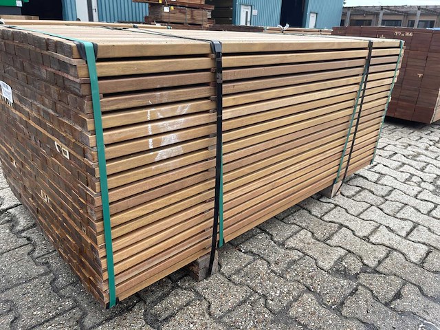 Guyana ipé latten geschaafd 1550x40x25mm (418x) - afbeelding 2 van  3