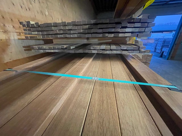 Guyana ipé latten geschaafd 3350-3650x40x21mm (150x) - afbeelding 3 van  3