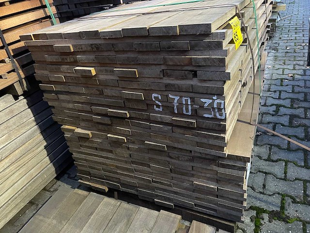 Guyana ipé planken fijnbezaagd 1250x105x27mm (171x) - afbeelding 3 van  3