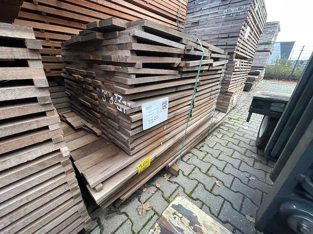 Guyana ipé planken fijnbezaagd 350-1550x105x21mm (366x) - afbeelding 2 van  3
