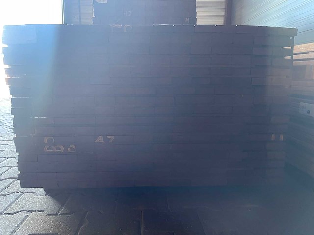 Guyana ipé planken geschaafd 1250x70x25mm (238x) - afbeelding 3 van  3
