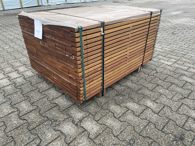 Guyana ipé planken geschaafd 1850x140x25mm (112x) - afbeelding 1 van  4