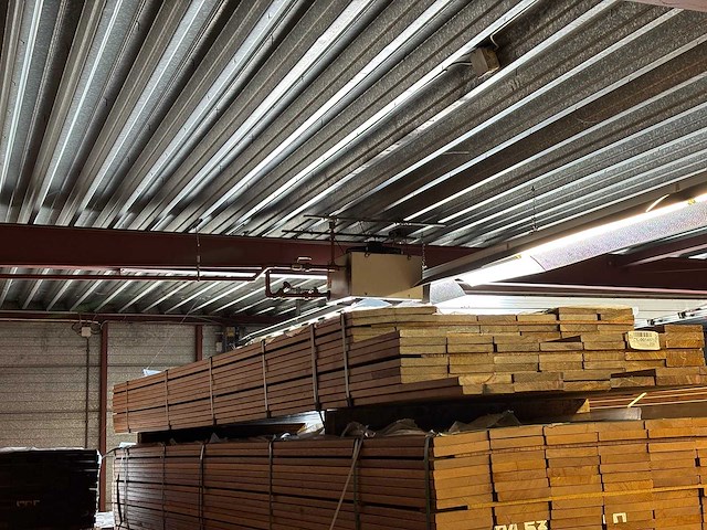 Guyana ipé planken geschaafd 3350-3950x140x21mm (81x) - afbeelding 4 van  4