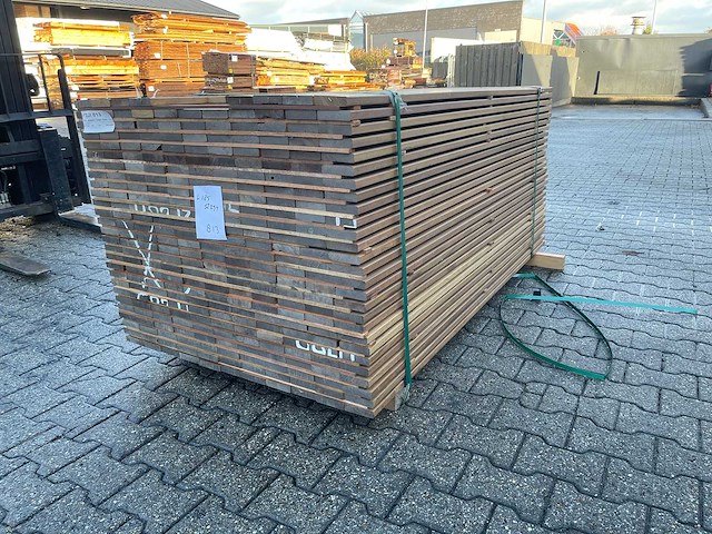 Guyana ipe planken geschaafd 3650-3950x90x21mm (154x) - afbeelding 2 van  4