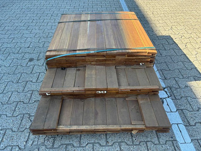 Guyana ipé planken geschaafd 650-1550x90x21mm (135x) - afbeelding 1 van  3