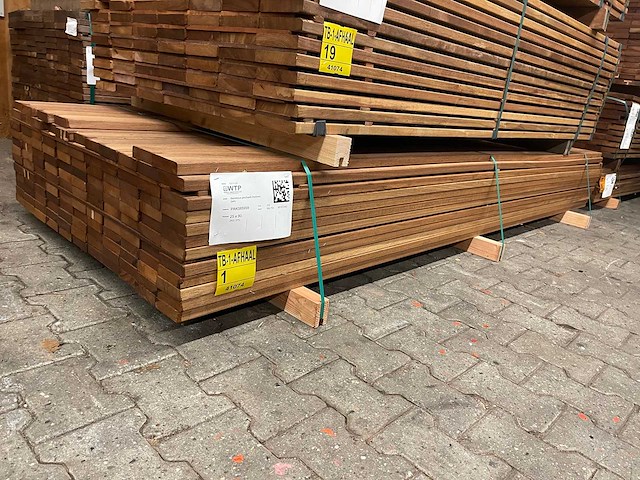 Guyana teak - plank geschaafd - 2750x90x25mm (127x) - afbeelding 4 van  4