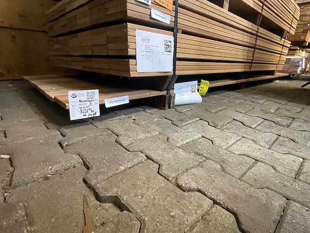 Guyana teak - vlonderplank - 4250x145x21mm (7x) - afbeelding 4 van  4