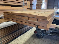 Guyana teak balken geschaafd 4900x140x38mm (28x) - afbeelding 3 van  3