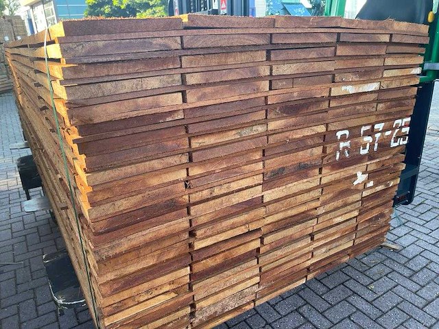 Guyana teak beschoeiingsplanken 2000x150x20mm (138x) - afbeelding 3 van  4
