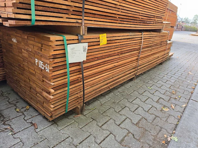 Guyana teak beschoeiingsplanken 3000-4000x100x20mm (207x) - afbeelding 4 van  4