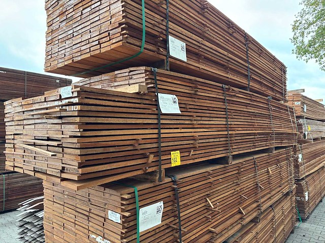 Guyana teak beschoeiingsplanken 4000-4500x150x20mm (138x) - afbeelding 4 van  4