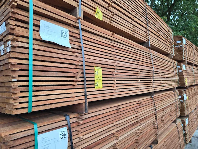 Guyana teak beschoeiingsplanken 4000x100x20mm (107x) - afbeelding 4 van  4