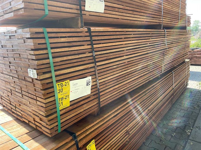 Guyana teak beschoeiingsplanken 4000x100x20mm (115x) - afbeelding 4 van  4