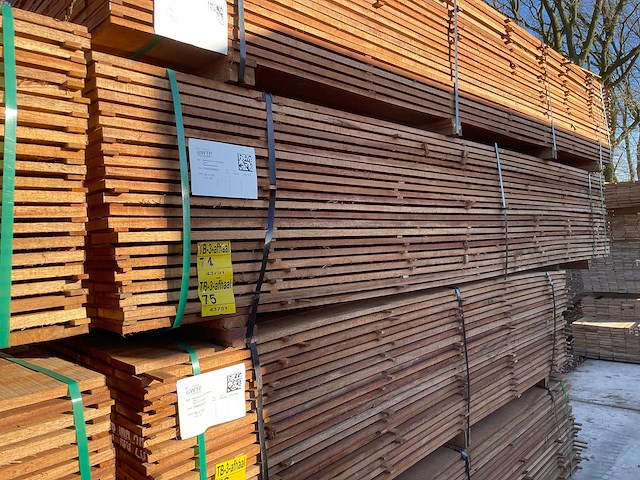 Guyana teak beschoeiingsplanken 4000x150x20mm (66x) - afbeelding 4 van  4