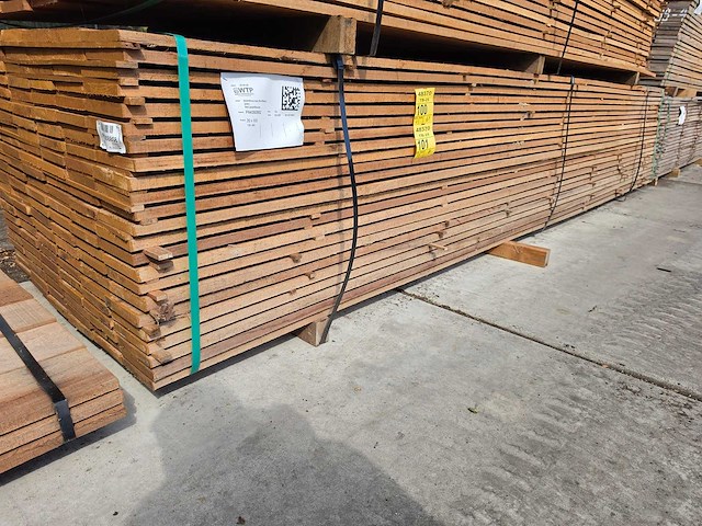 Guyana teak beschoeiingsplanken 4000x150x20mm (69x) - afbeelding 4 van  4