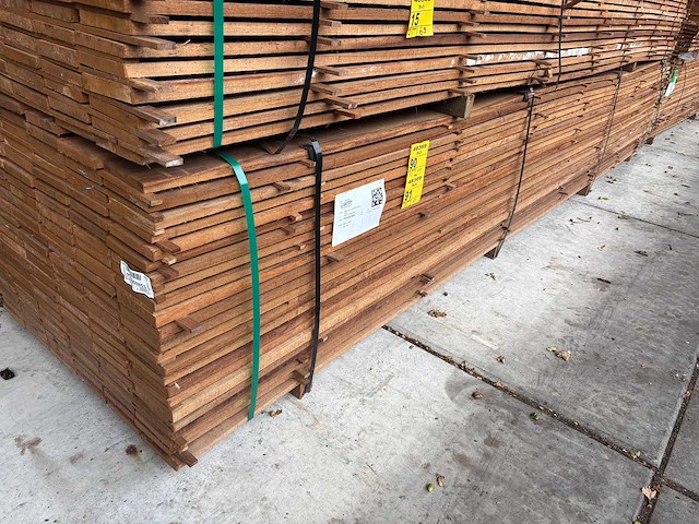Guyana teak beschoeiingsplanken 4500x150x20mm (69x) - afbeelding 3 van  3