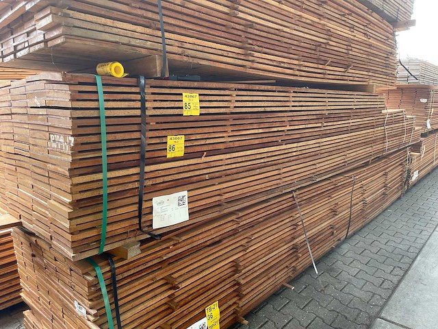 Guyana teak beschoeiingsplanken 5000-5500x200x20mm (64x) - afbeelding 4 van  4
