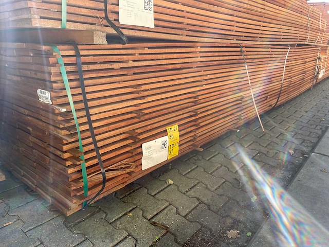Guyana teak beschoeiingsplanken 5000x150x20mm (69x) - afbeelding 4 van  4