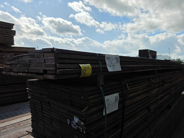 Guyana teak beschoeiingsplanken 5500x100x20mm (51x) - afbeelding 4 van  4