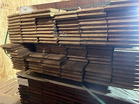 Guyana teak buitenparket (kopse veer en groef) 1250x145x21mm (118x) - afbeelding 3 van  3